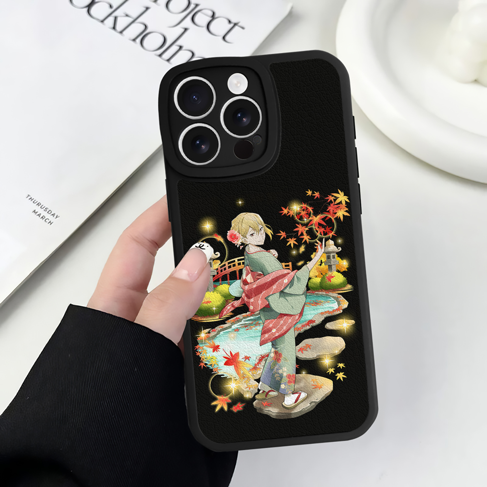 （画像用） 文豪ストレイドッグス Bungo Stray Dogs 【iPhone 16シリーズ対応】シリコンスマホケース（レザー調） 材質：シリコン